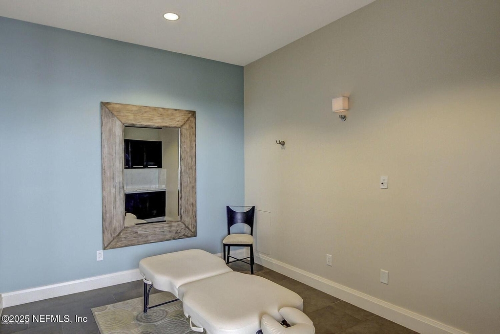 1431 Riverplace Boulevard - Photo 41
