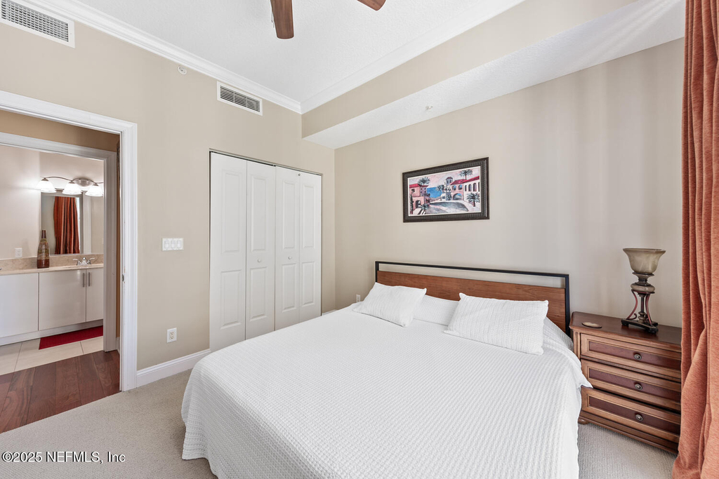 1431 Riverplace Boulevard - Photo 16
