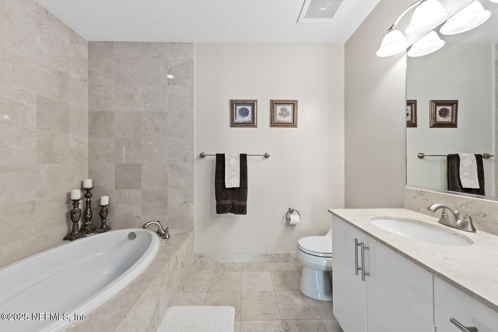 1431 Riverplace Boulevard - Photo 12