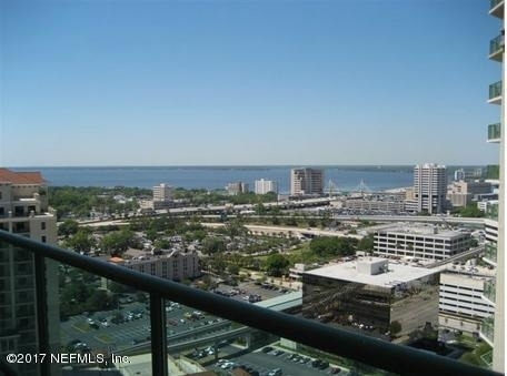 1431 Riverplace Boulevard - Photo 18