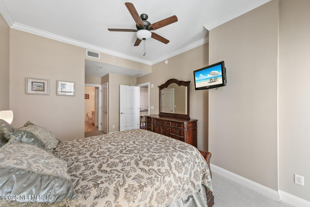 1431 Riverplace Boulevard - Photo 11
