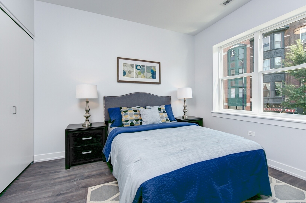 909 W Montana Street - Photo 7