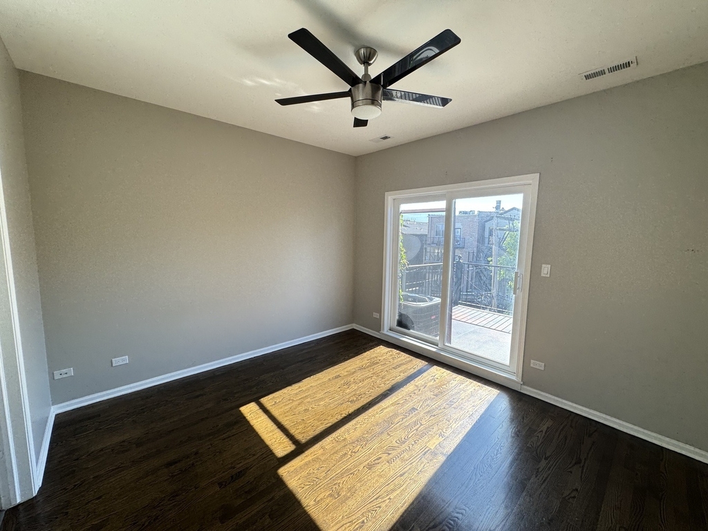 6332 S Ingleside Avenue - Photo 14