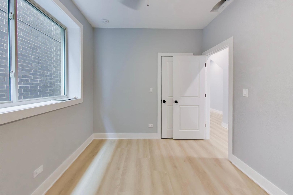 6548 S Maryland Avenue - Photo 16
