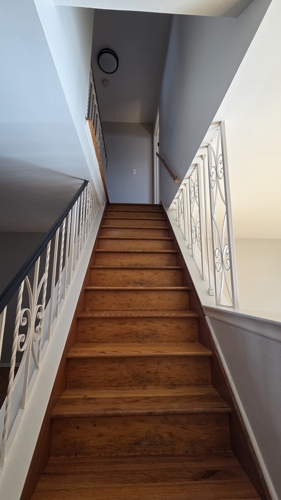 553 W Park Avenue - Photo 10