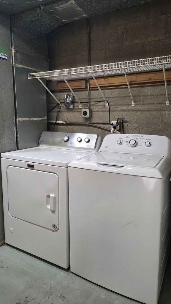 553 W Park Avenue - Photo 13