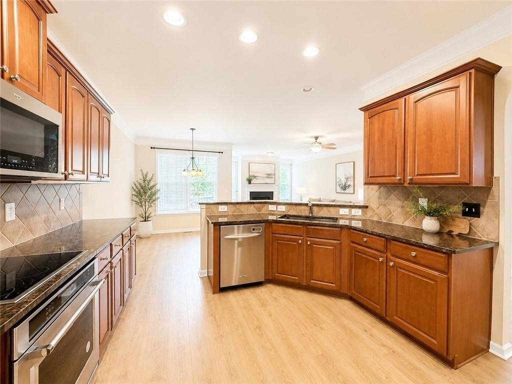 6065 Cameron Pointe - Photo 5