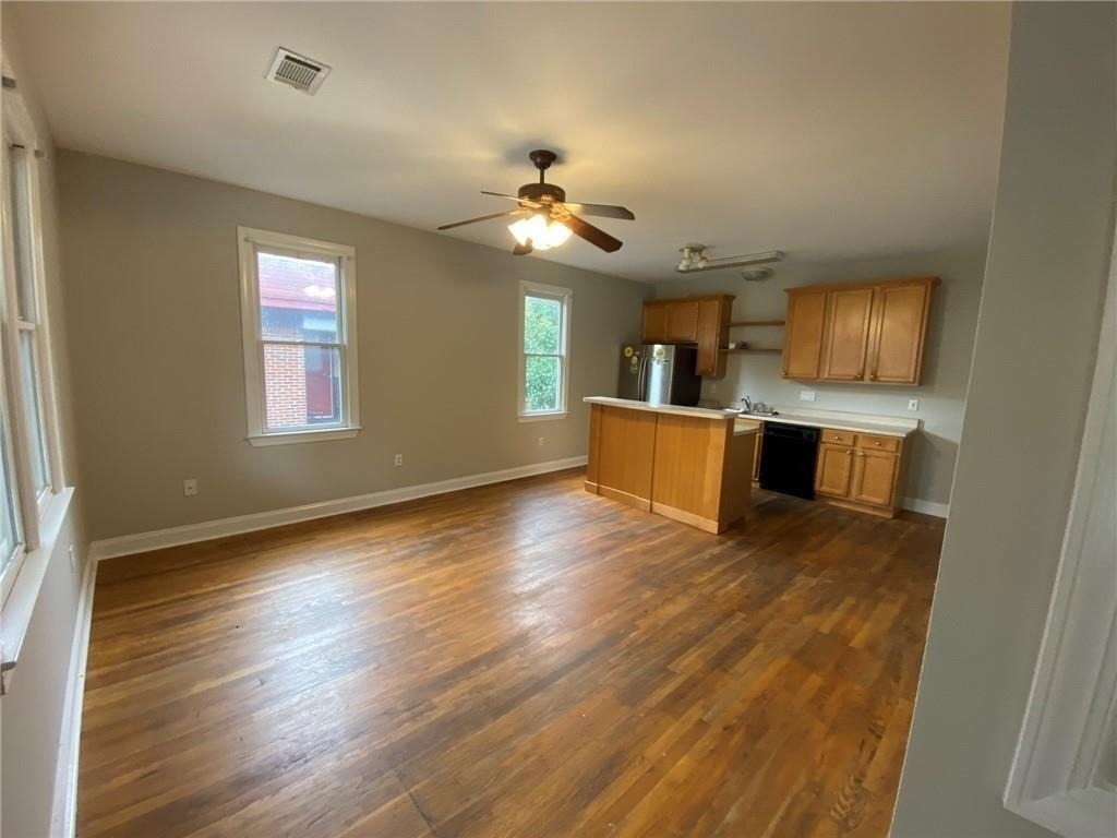 528 Rankin Street Ne - Photo 1