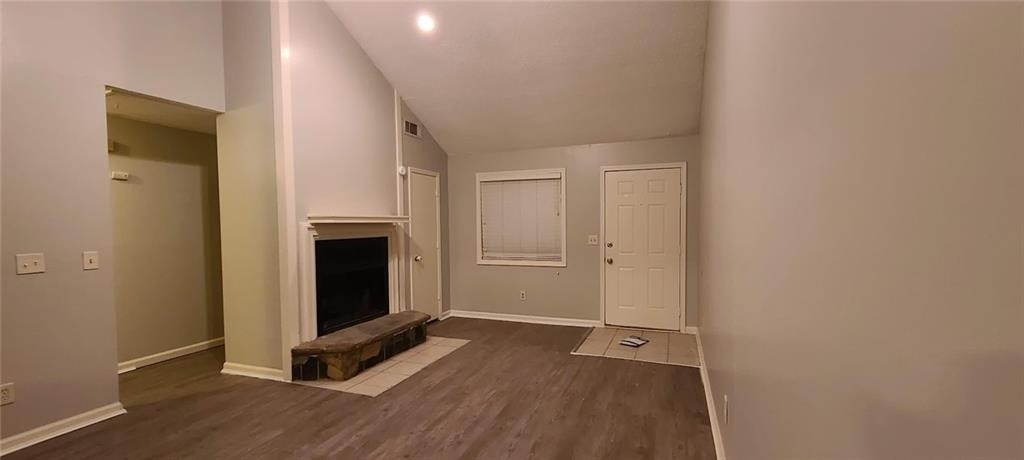 966 Amberly Drive - Photo 11