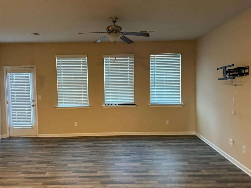2824 Hillside Way - Photo 2