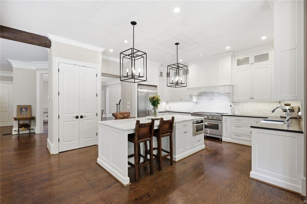 5965 Riverside Drive - Photo 4