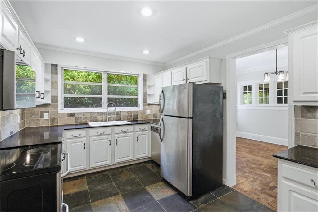 1513 Melrose Drive Sw - Photo 10