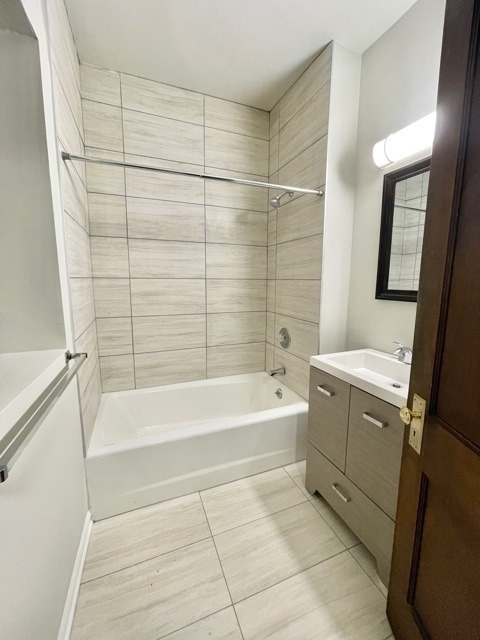 4452 N Winchester Avenue - Photo 11