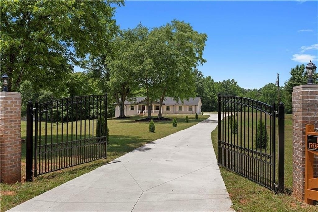 5245 Stonewall Tell Road - Photo 0