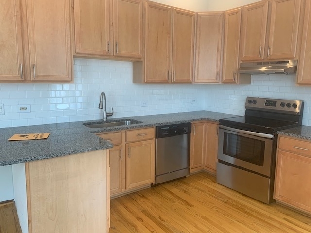 3055 N Sheffield Avenue - Photo 5