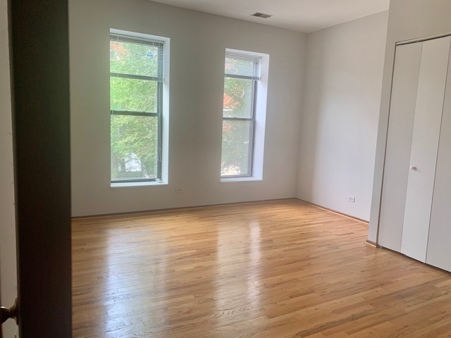 3055 N Sheffield Avenue - Photo 19