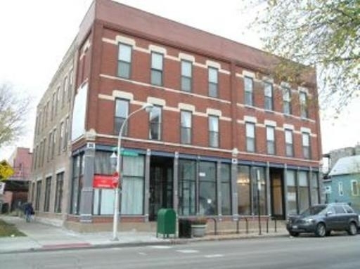 3055 N Sheffield Avenue - Photo 0