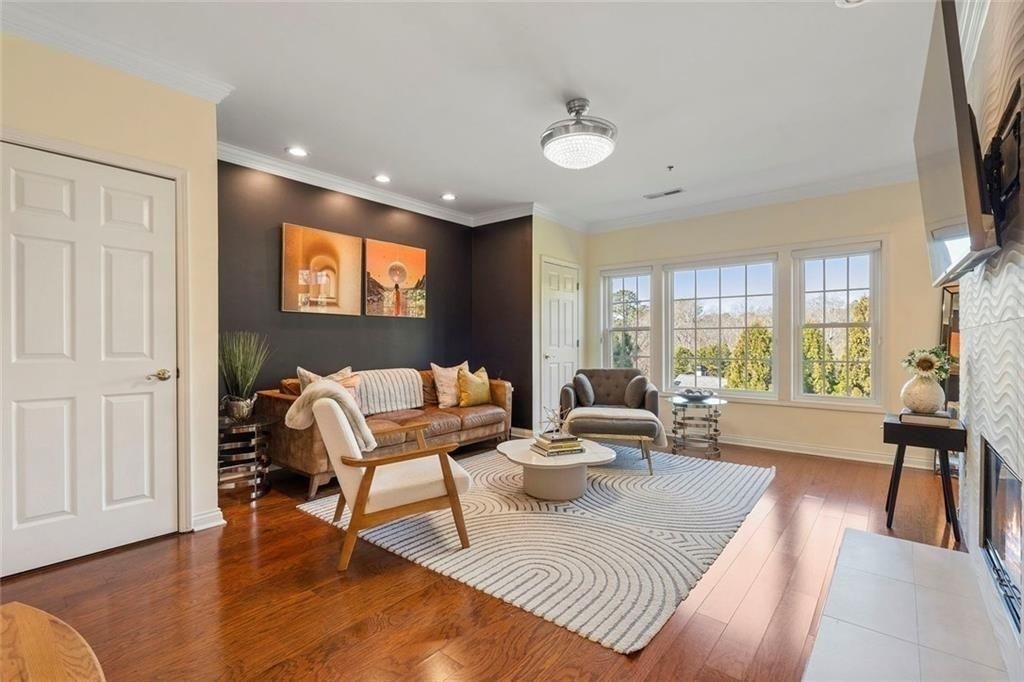 3636 Habersham Road Nw - Photo 9