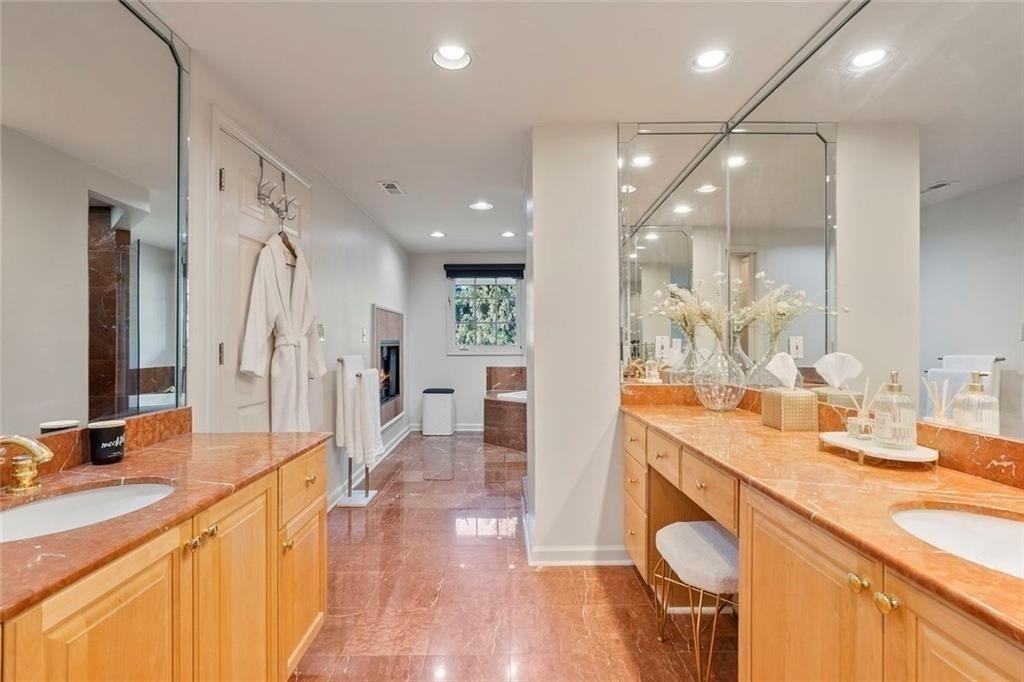 3636 Habersham Road Nw - Photo 32