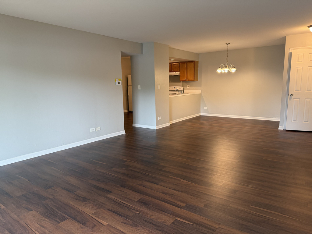 4424 Euclid Avenue - Photo 4