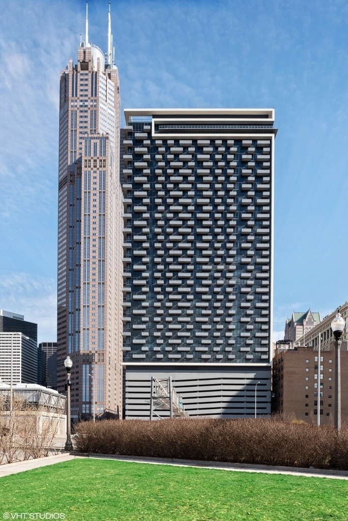 235 W Van Buren Street - Photo 0