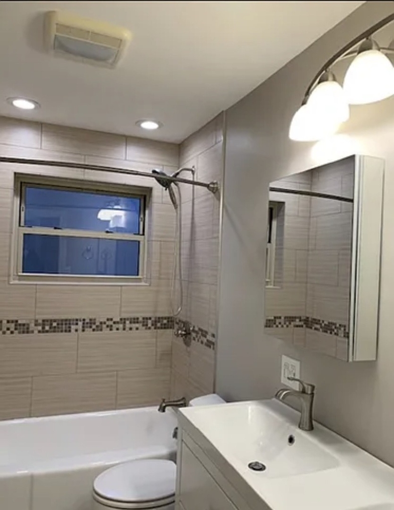 8224 Knox Avenue - Photo 8