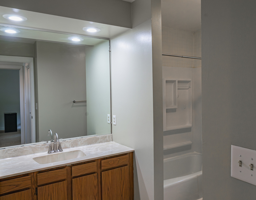 1105 E Florida Avenue - Photo 11