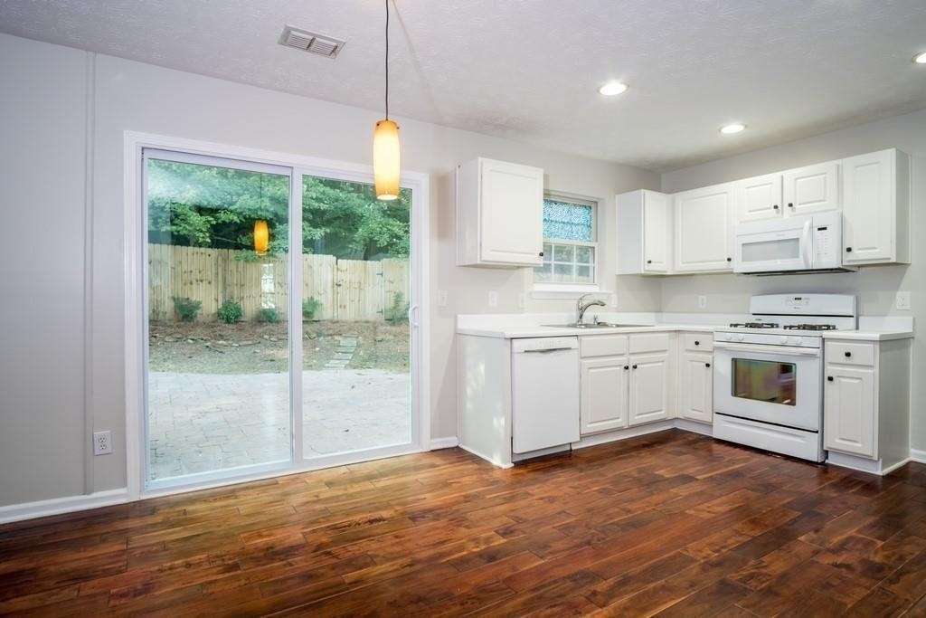 1078 River Plantation Drive - Photo 7