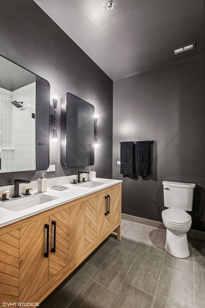 212 W Washington Street - Photo 21