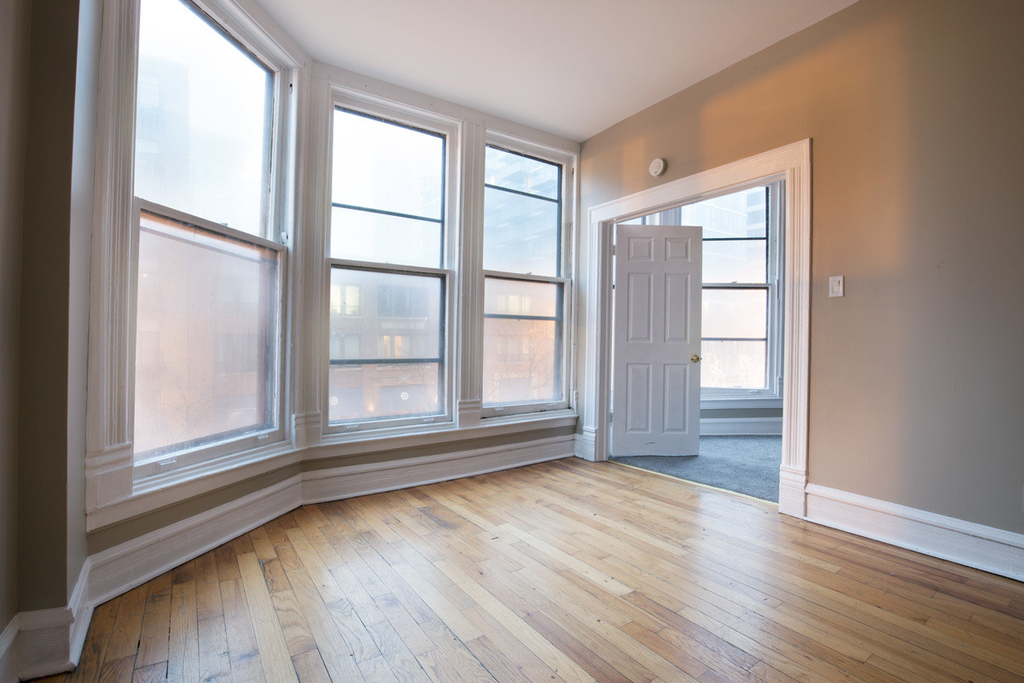 1314 S Wabash Avenue - Photo 3