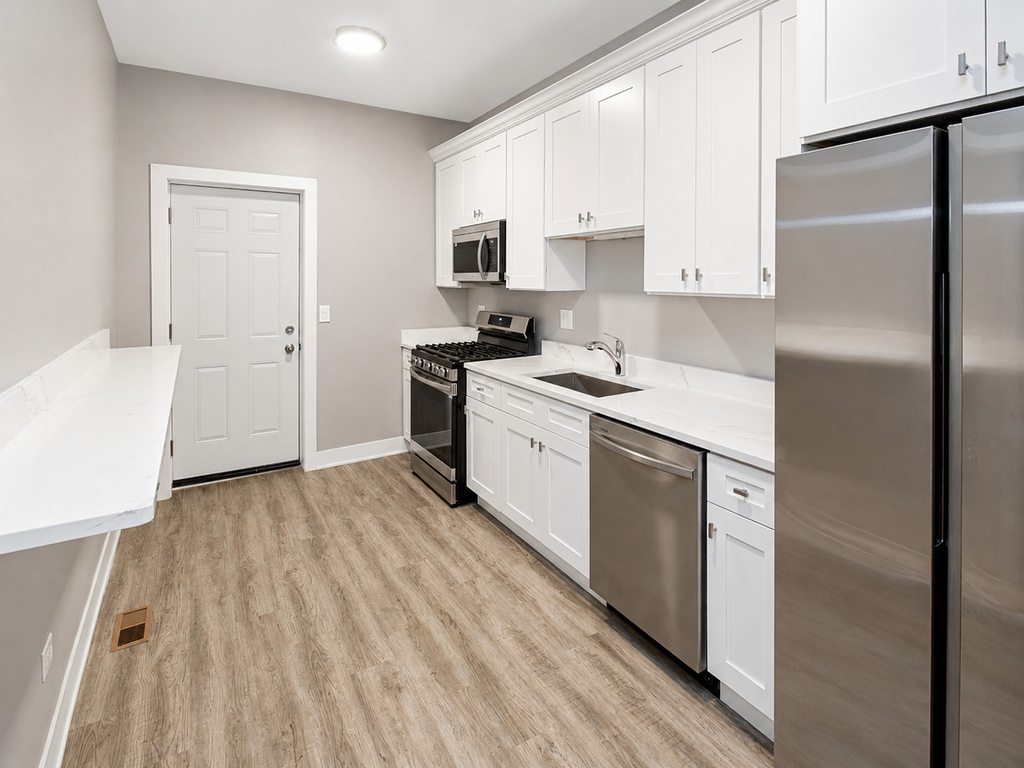 5310 S Harper Avenue - Photo 3