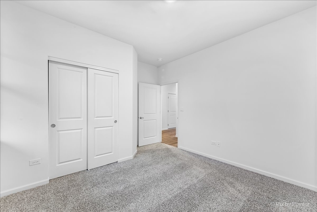 301 Westminster Court - Photo 24