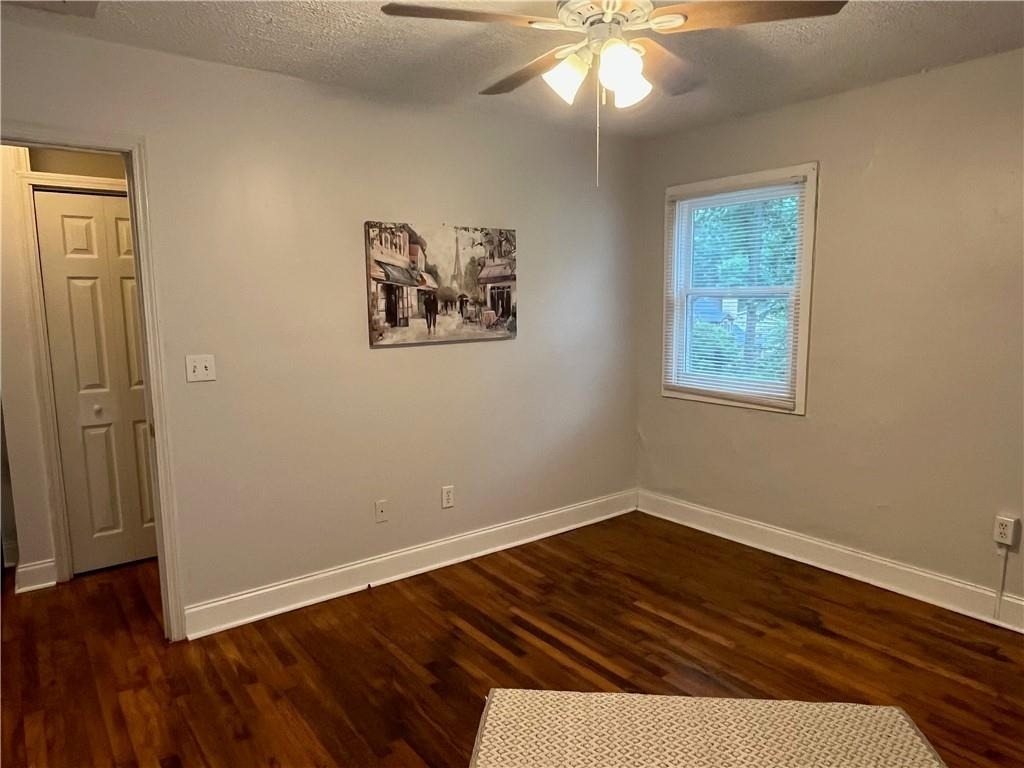 1115 Shelby Place Se - Photo 30