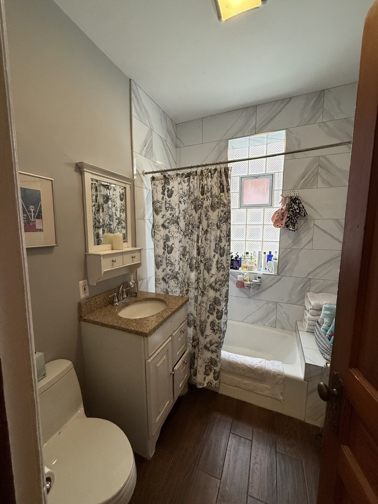 1815 N Paulina Street - Photo 6