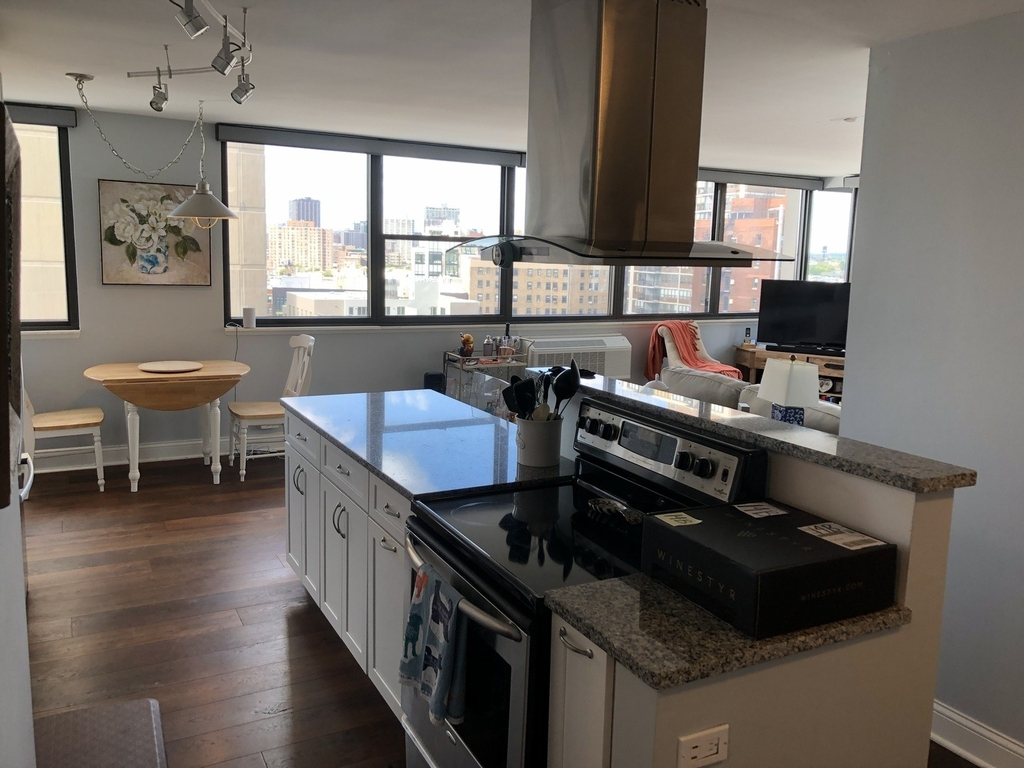 2700 N Hampden Court - Photo 11