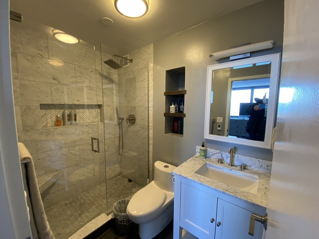 2700 N Hampden Court - Photo 15