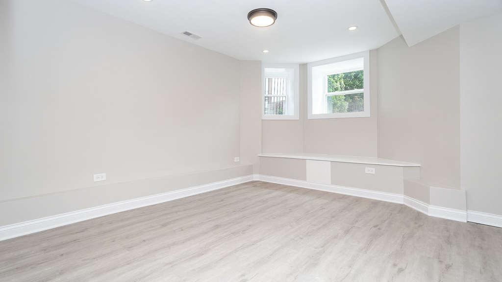 1840 N Saint Louis Avenue - Photo 16