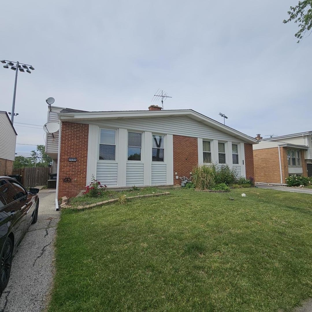 9268 Barberry Lane - Photo 0
