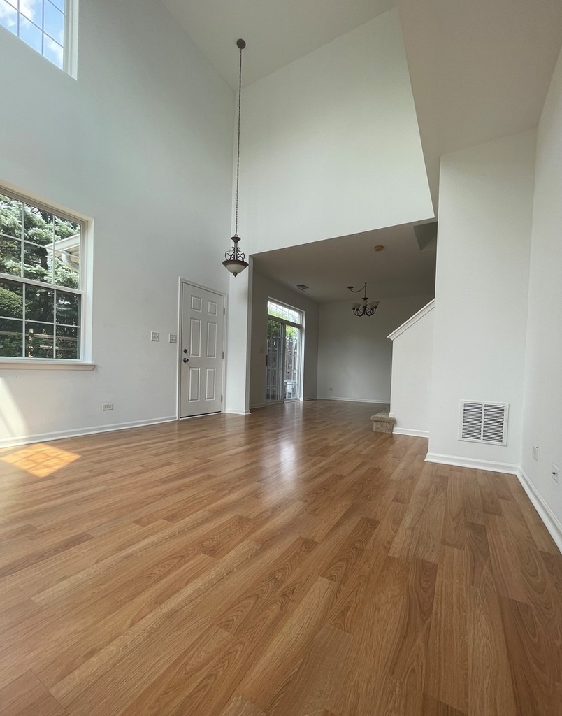 2516 Hillsboro Boulevard - Photo 7