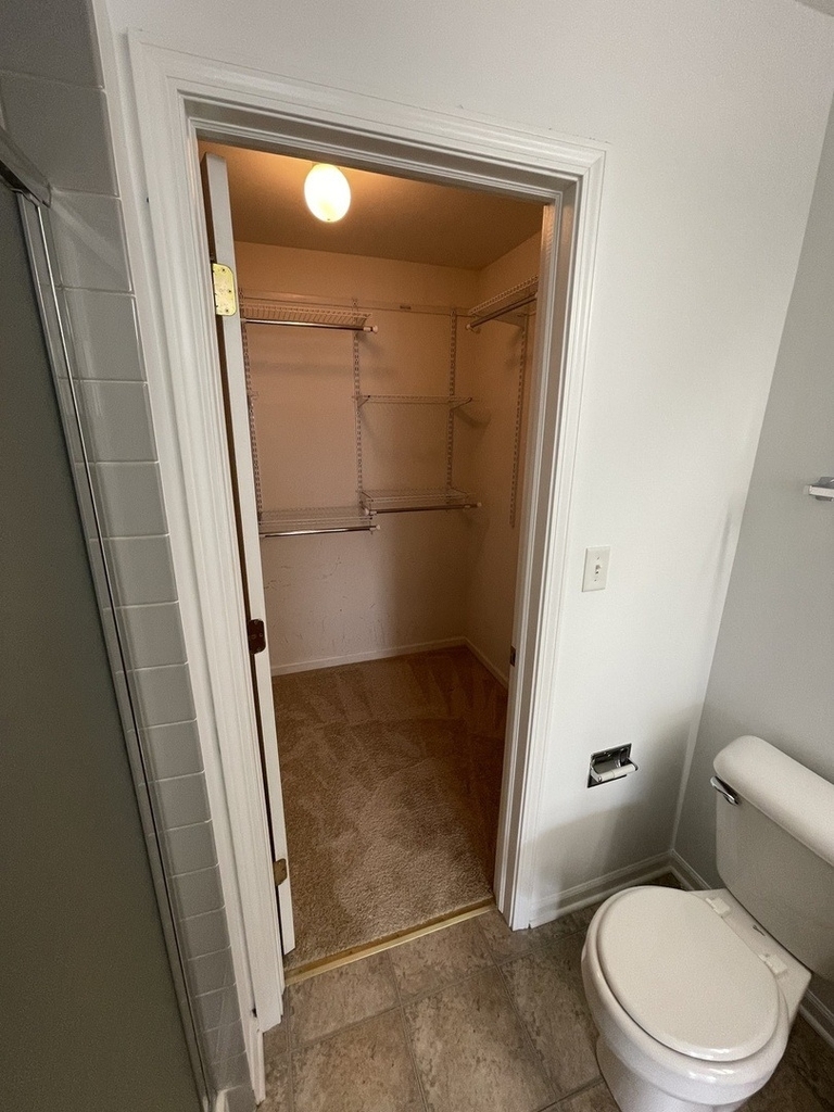 2516 Hillsboro Boulevard - Photo 18