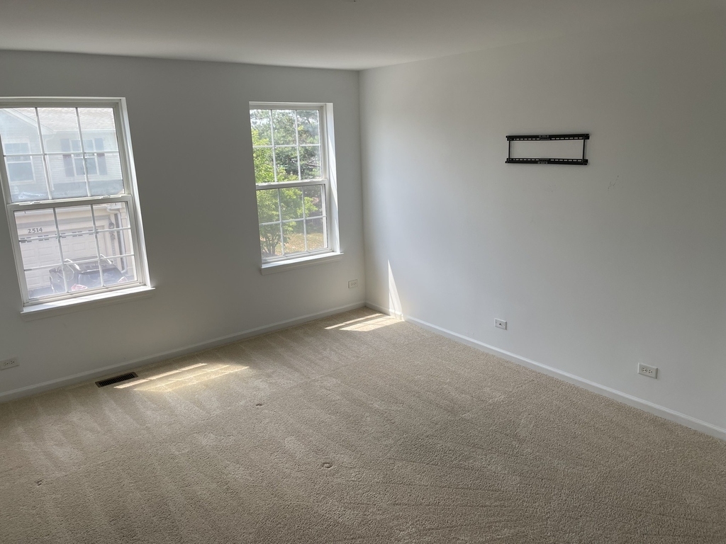 2516 Hillsboro Boulevard - Photo 13