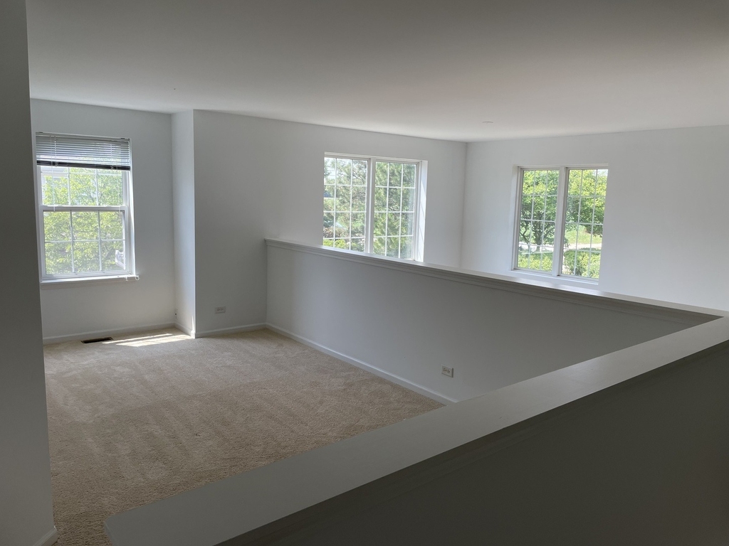 2516 Hillsboro Boulevard - Photo 12