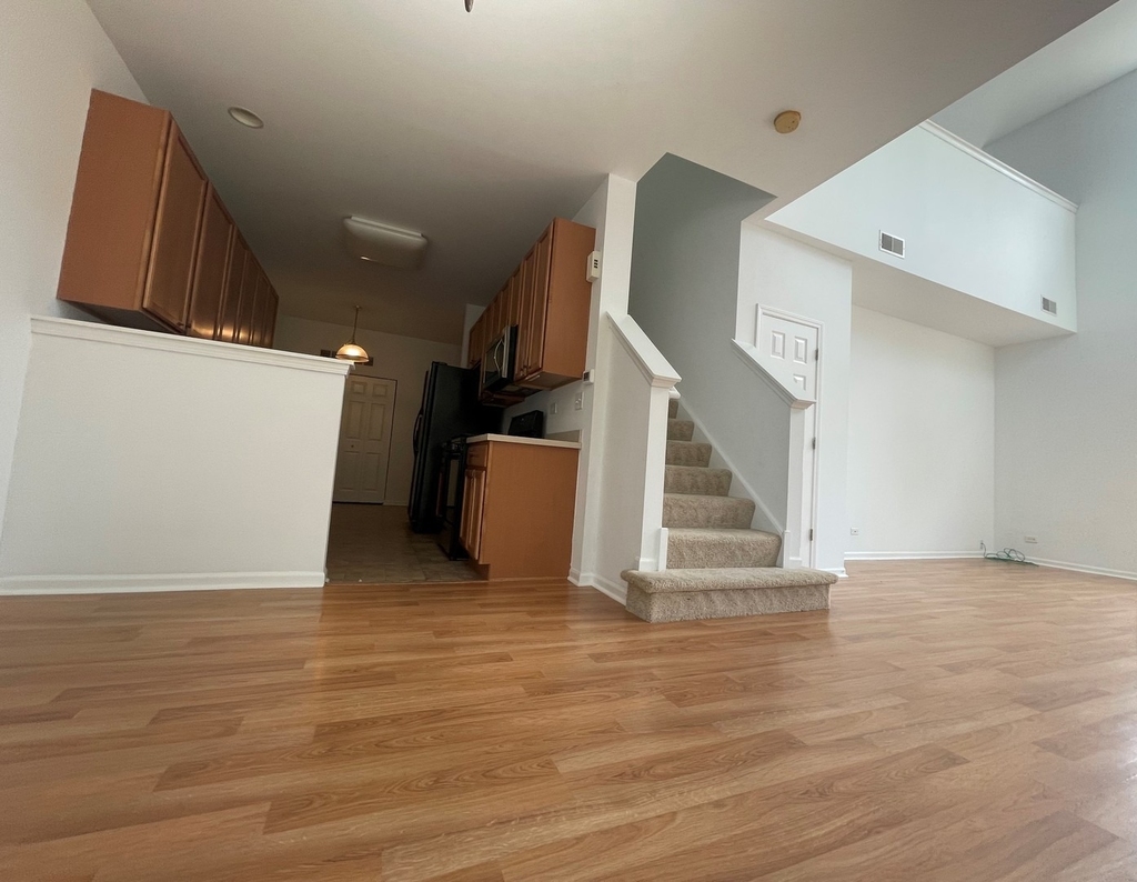 2516 Hillsboro Boulevard - Photo 8