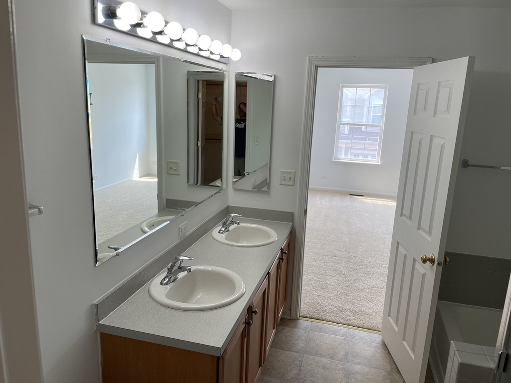 2516 Hillsboro Boulevard - Photo 17