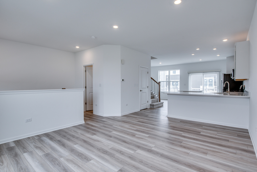 14934 S Mccarthy Circle - Photo 3