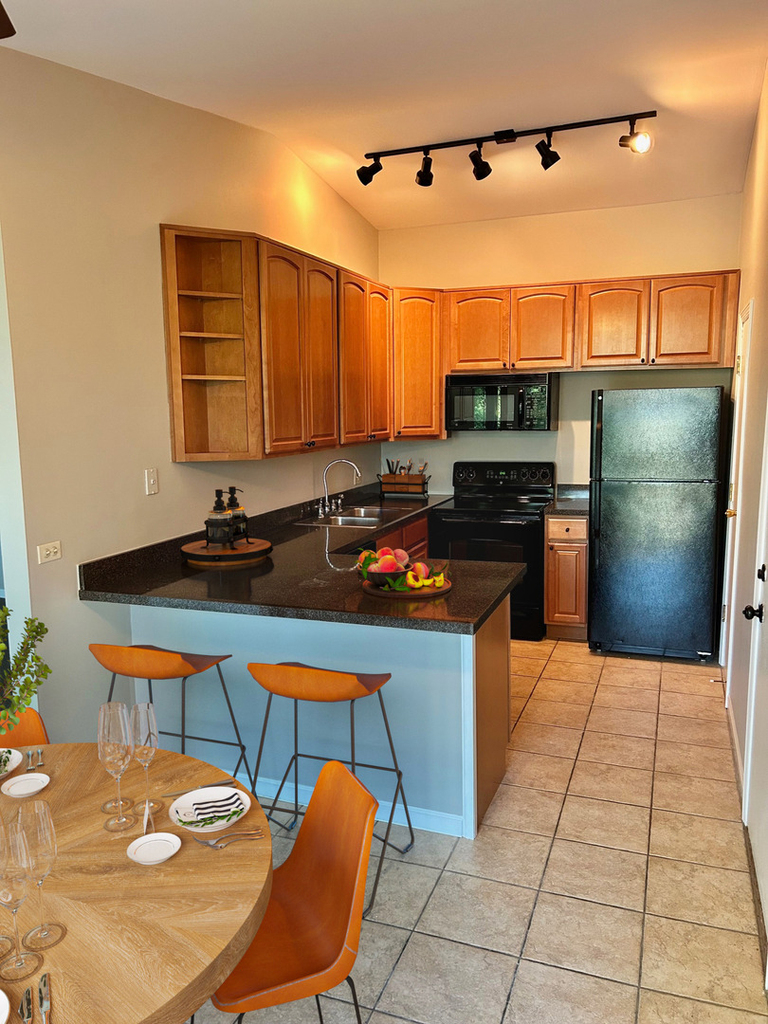 6019 Forest View Road - Photo 2