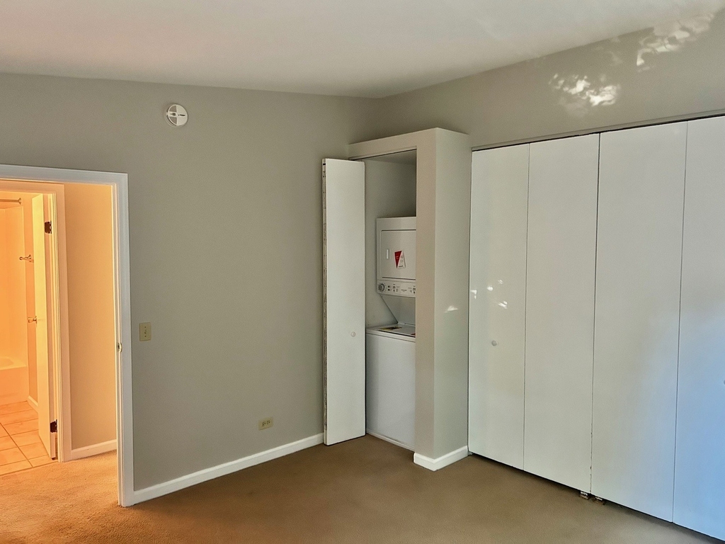 6019 Forest View Road - Photo 7