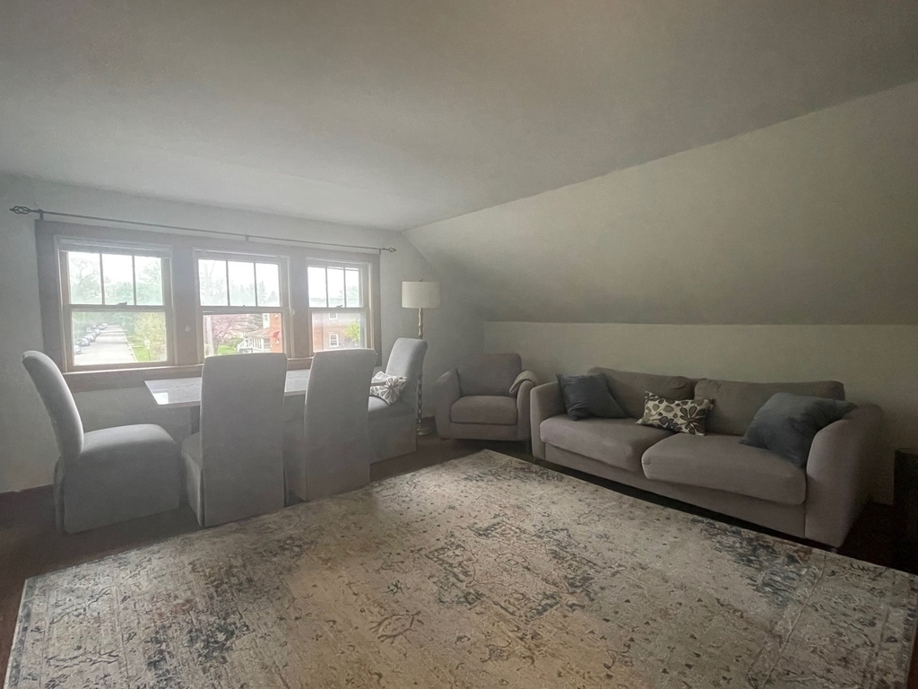 1105 W Touhy Avenue - Photo 1