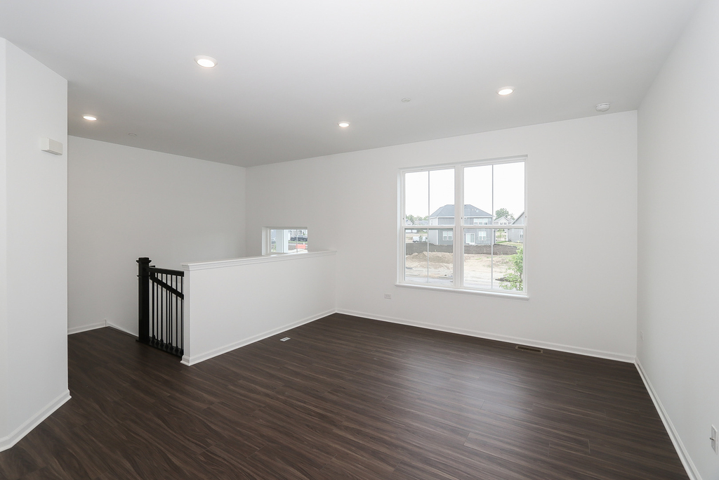 2252 Stonegate Road - Photo 4