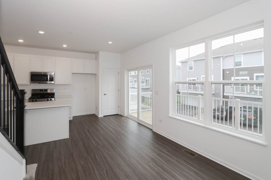2252 Stonegate Road - Photo 16